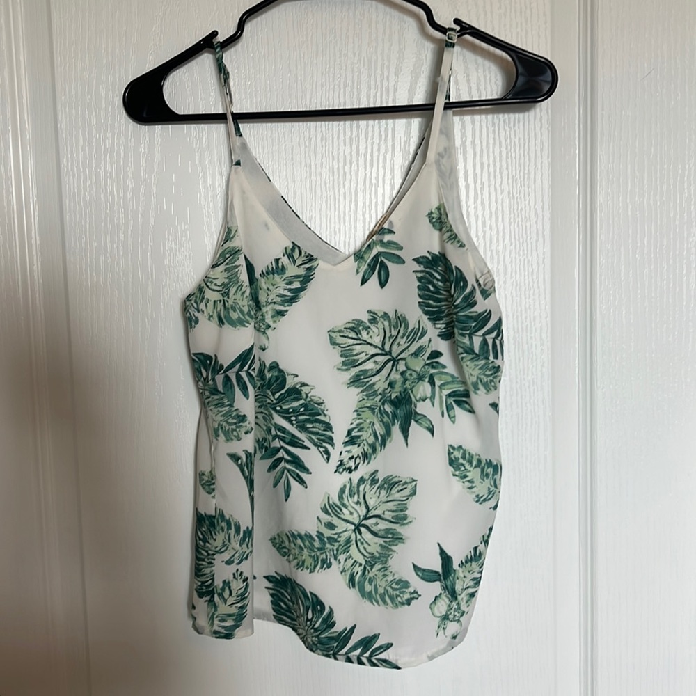 Teen and white tank size small